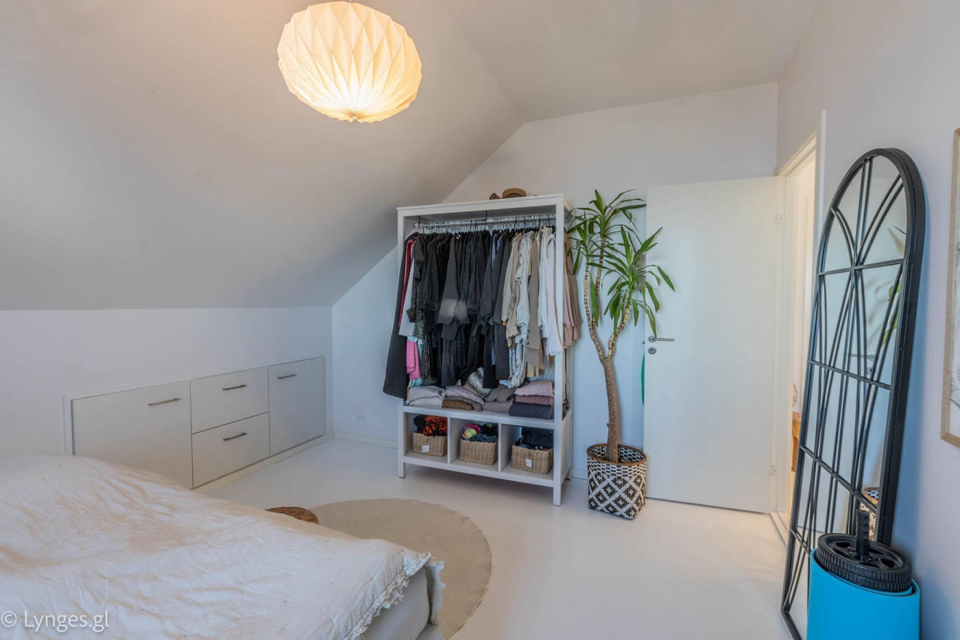 Будинок, 2573 м², 764 000$ — FAKTOR